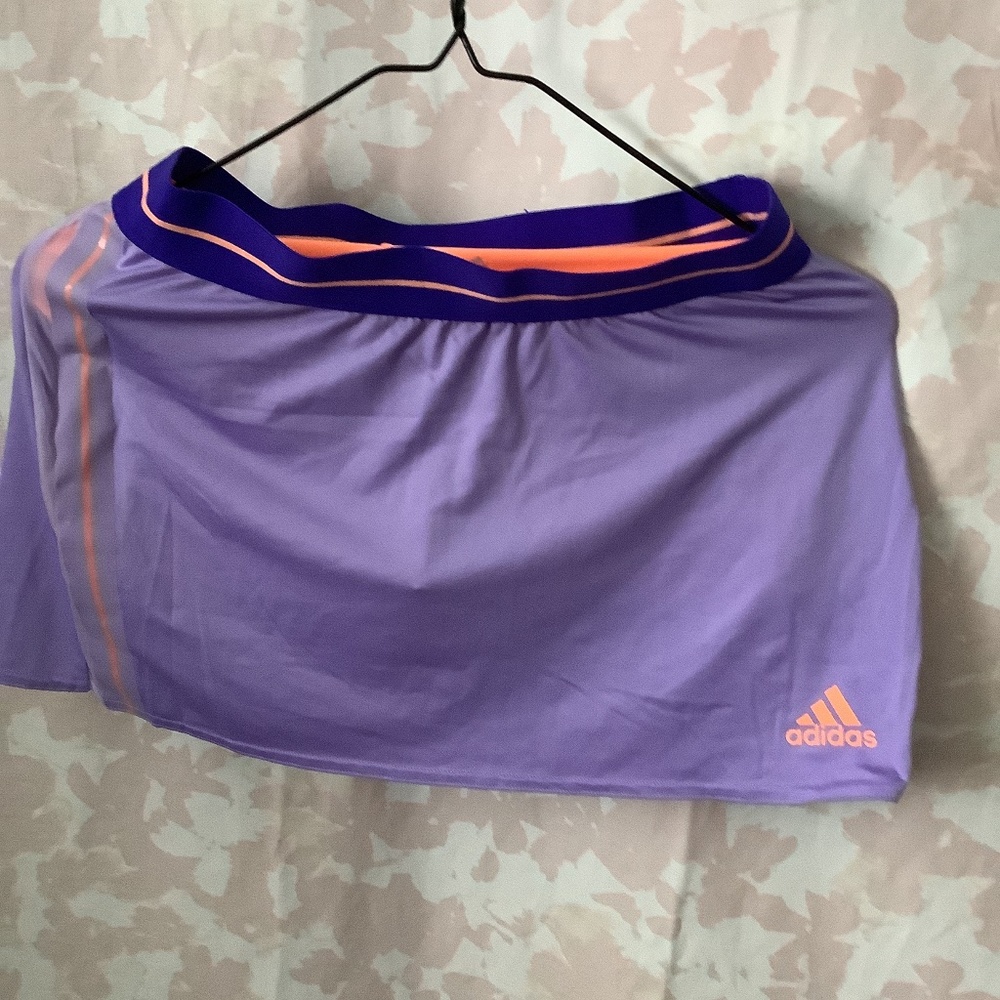 Girls  Adidas tennis skirt size XS